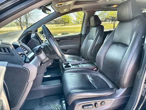 2019 Honda Odyssey Elite