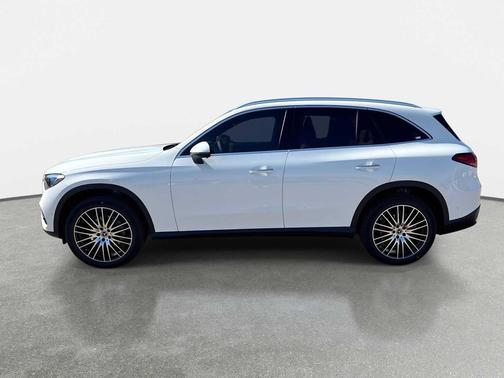 Polar White 2026 Mercedes-Benz GLC 300 Base