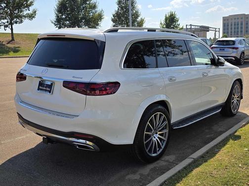 2025 Mercedes-Benz GLS 450 4MATIC