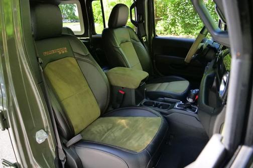 2023 Jeep Wrangler Rubicon 392