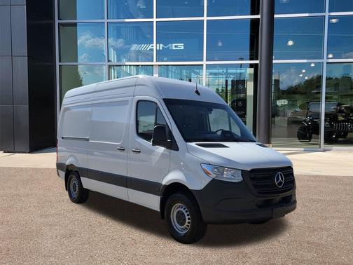 2026 Mercedes-Benz Sprinter 2500 Standard Roof