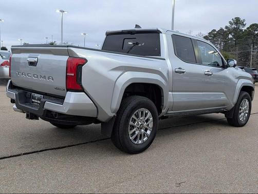 2024 Toyota Tacoma Hybrid Limited