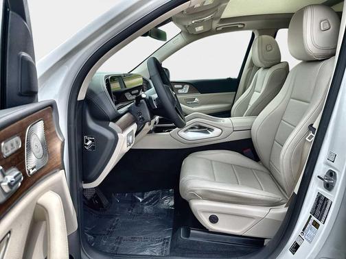 Polar White 2026 Mercedes-Benz GLE 450 4MATIC