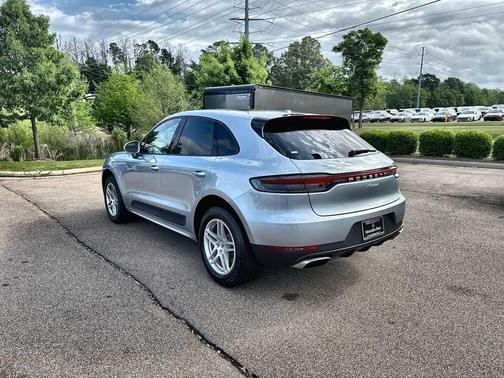 2020 Porsche Macan Macan