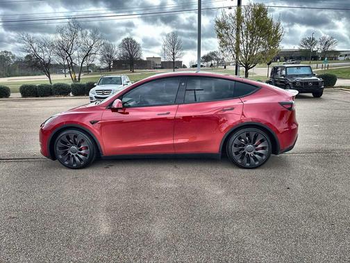 2023 Tesla Model Y Performance Dual Motor All-Wheel Drive