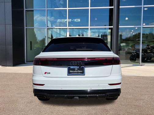 2025 Audi Q8 55 Premium Plus