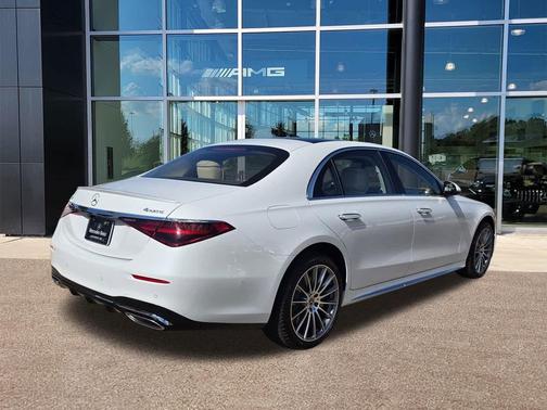 2026 Mercedes-Benz S-Class 4MATIC