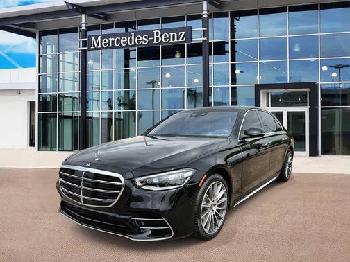 Obsidian Black Metallic 2026 Mercedes-Benz S-Class 4MATIC