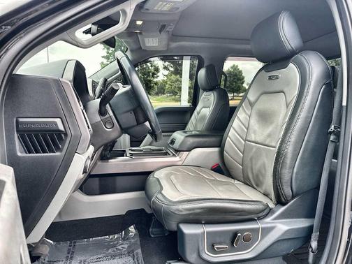 AGATE BLACK 2022 Ford F-350 Limited
