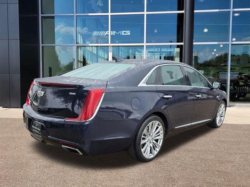 2018 Cadillac XTS Platinum