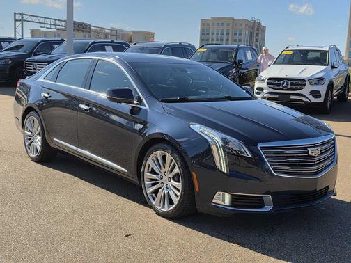 2018 Cadillac XTS Platinum
