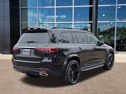 2026 Mercedes-Benz GLS 580 4MATIC