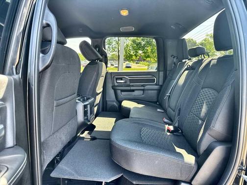2025 RAM 2500 Big Horn Crew Cab 4x4 6'4' Box
