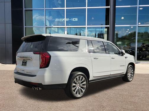 2022 GMC Yukon XL Denali