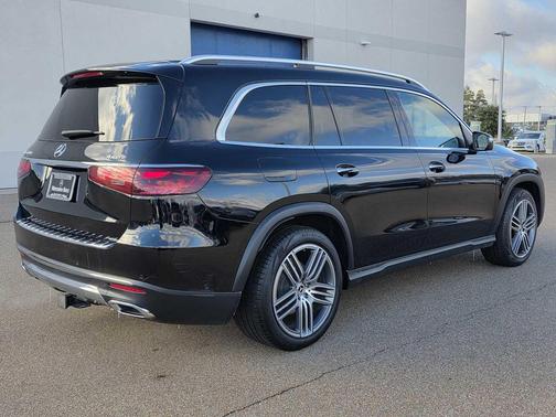 2025 Mercedes-Benz GLS 450 4MATIC