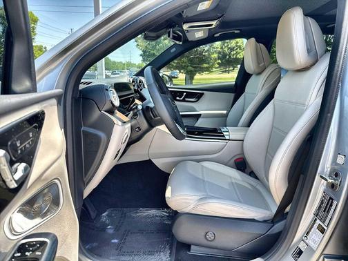 Cirrus Silver Metallic 2026 Mercedes-Benz GLC 300 4MATIC