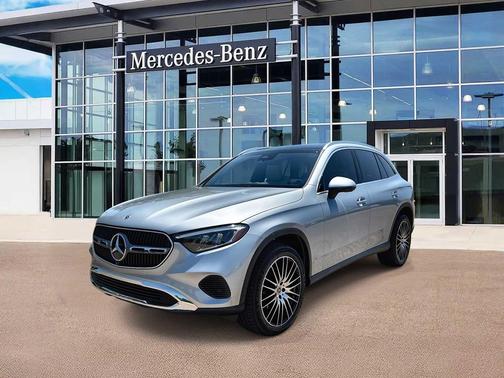 Cirrus Silver Metallic 2026 Mercedes-Benz GLC 300 4MATIC