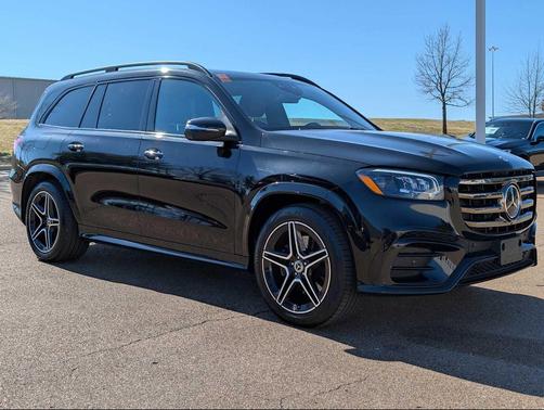 2025 Mercedes-Benz GLS 450 4MATIC