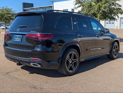 2025 Mercedes-Benz GLS 450 4MATIC