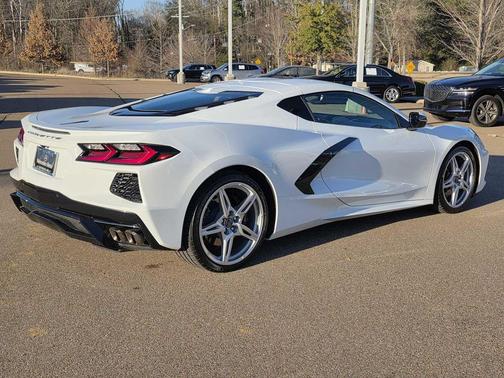 2025 Chevrolet Corvette Stingray w/3LT