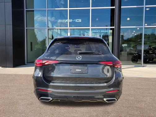 2025 Mercedes-Benz GLC 300 Base