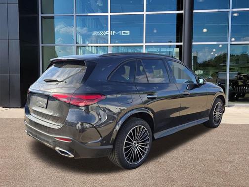 2025 Mercedes-Benz GLC 300 Base