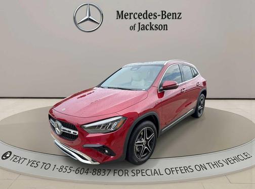 MANUFAKTUR Patagonia Red Metallic 2026 Mercedes-Benz GLA 250 4MATIC