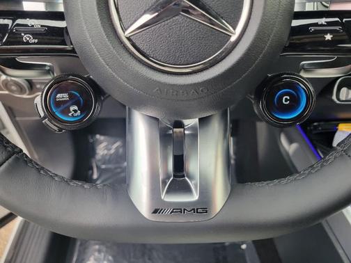 2025 Mercedes-Benz AMG GLB 35 4MATIC