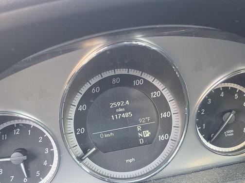 2010 Mercedes-Benz E-Class 4dr Sdn RWD