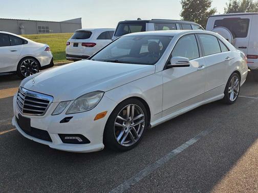 2010 Mercedes-Benz E-Class 4dr Sdn RWD