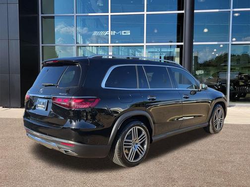 2025 Mercedes-Benz GLS 450 4MATIC