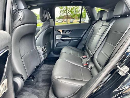 Black 2026 Mercedes-Benz GLC 300 Base