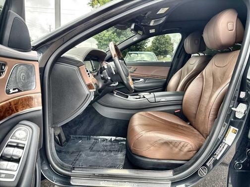 Magnetite Black 2015 Mercedes-Benz S-Class S 550