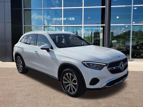 2025 Mercedes-Benz GLC 300 4MATIC