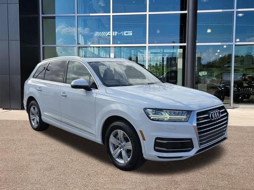 2019 Audi Q7 45 Premium Plus