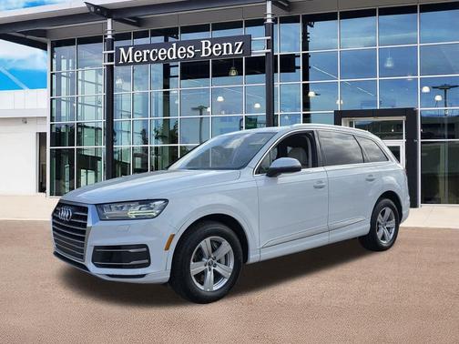 2019 Audi Q7 45 Premium Plus