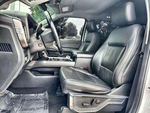 OXFORD WHITE 2023 Ford F-450 Lariat