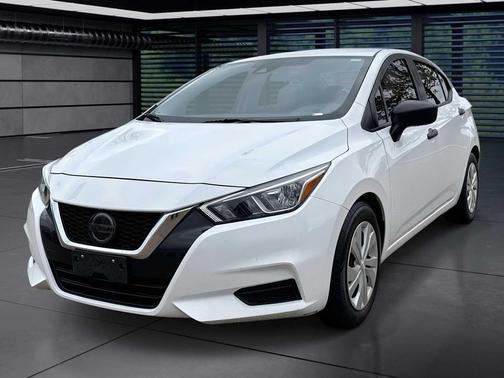 2021 Nissan Versa 1.6 S