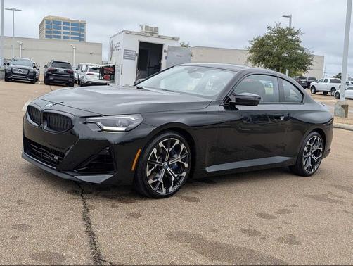2025 BMW M240 i xDrive