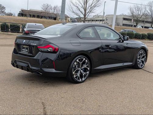 2025 BMW M240 i xDrive