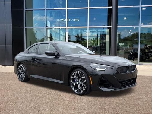 2025 BMW M240 i xDrive