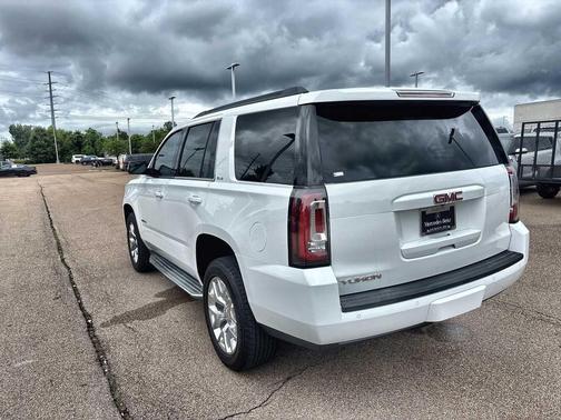 Summit White 2017 GMC Yukon SLE