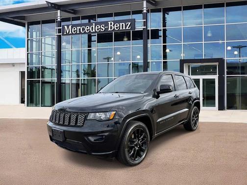 2018 Jeep Grand Cherokee Altitude