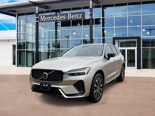 2025 Volvo XC60 B5 Plus