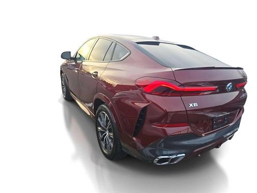 2025 BMW X6 M60i