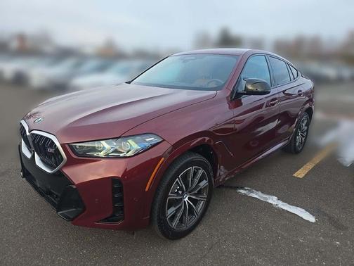2025 BMW X6 M60i