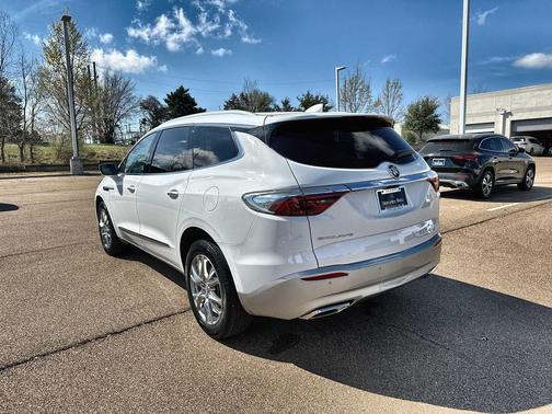 2024 Buick Enclave Premium FWD