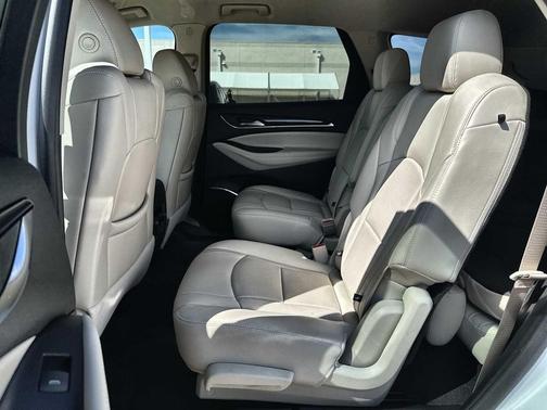 2024 Buick Enclave Premium FWD