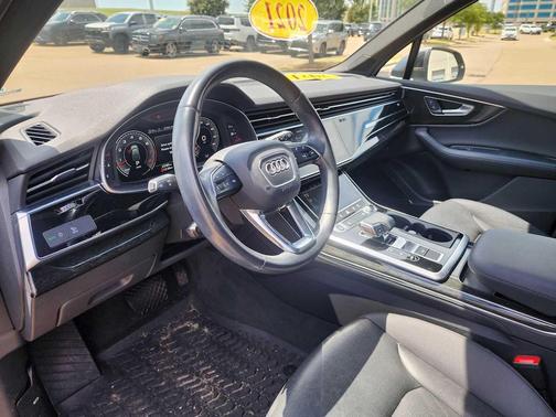 2021 Audi Q7 55 Premium Plus