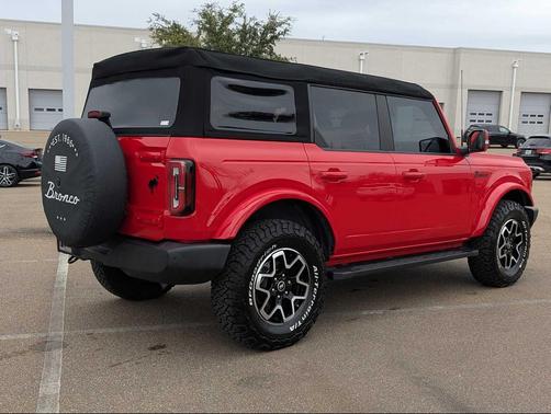 2023 Ford Bronco Outer Banks